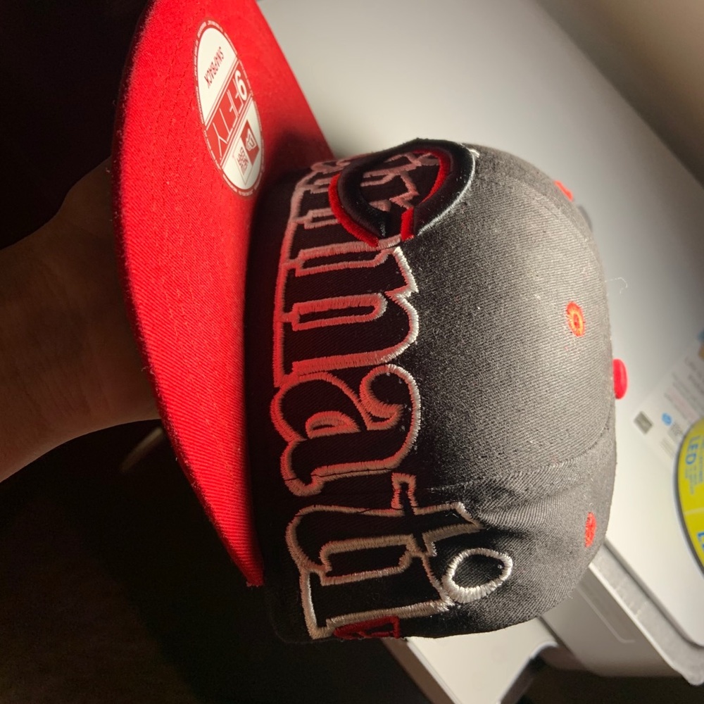 9fitty Cincinnati SnapBack never worn